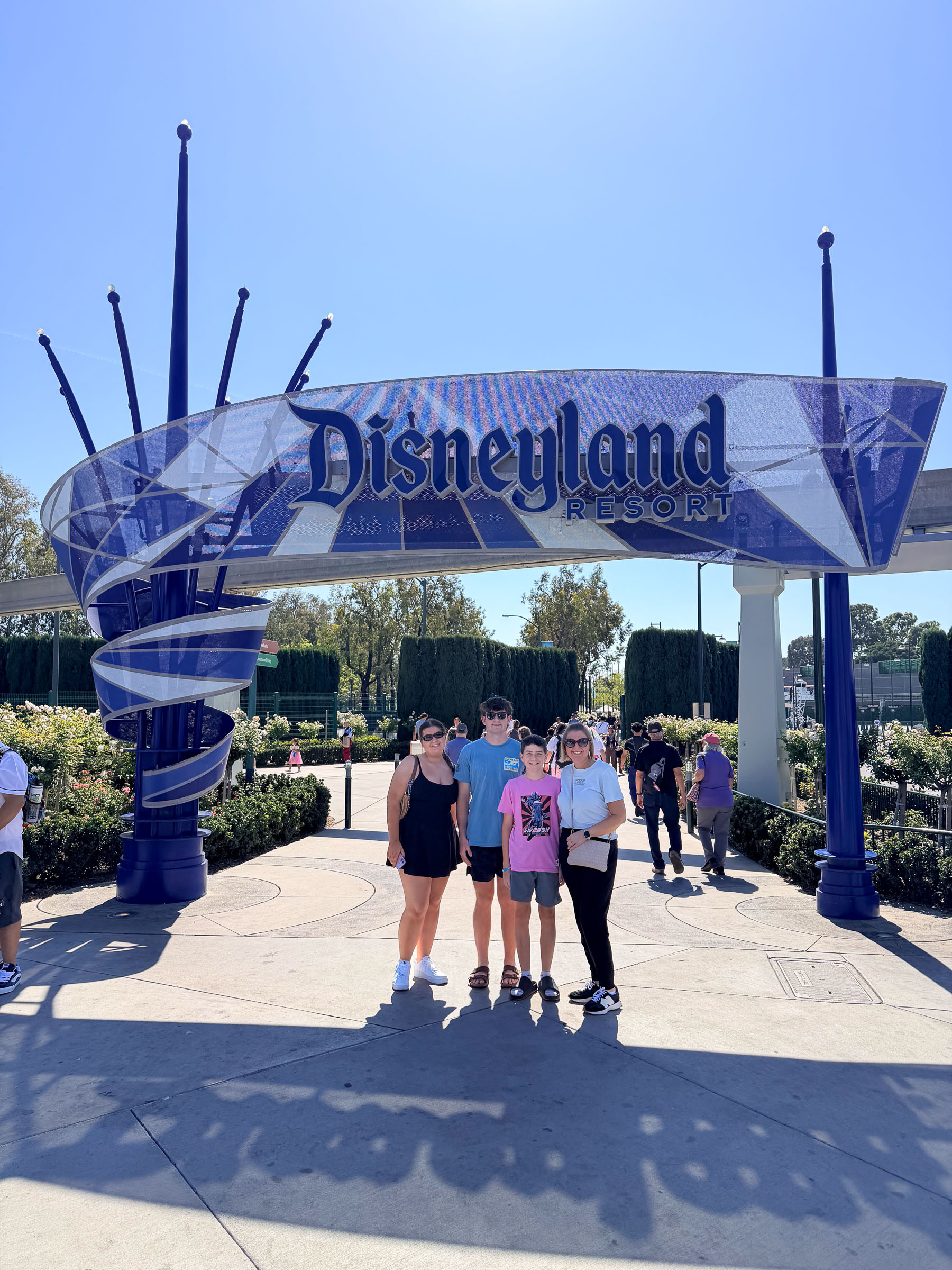 Disneyland Resort entrance sign arch